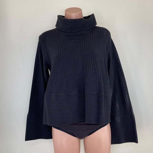 Lululemon Retreat Yourself Pullover In Black XS/S - Picture 4 of 10